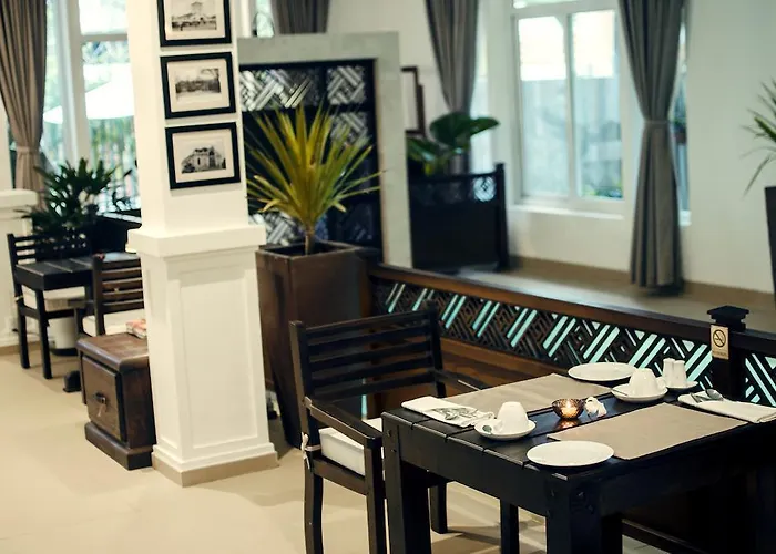 Frangipani Boutique Hotel Da Nang